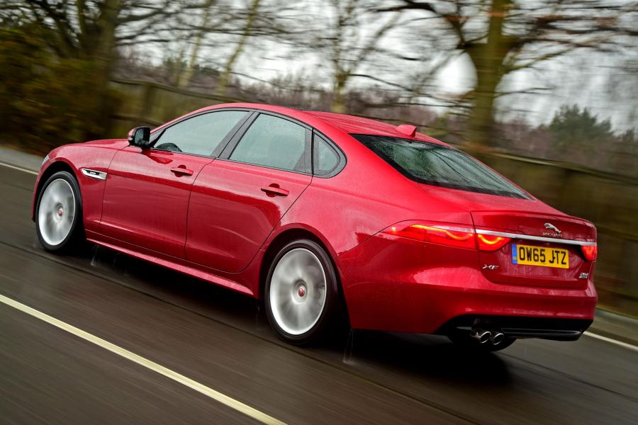  Jaguar XF 20d AWD R-Sport 2016 года  (UK) (фото 2 из 8)